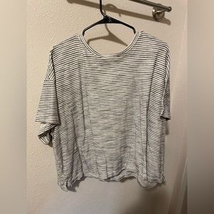 Woman’s Old Navy Cropped Stripped Tee